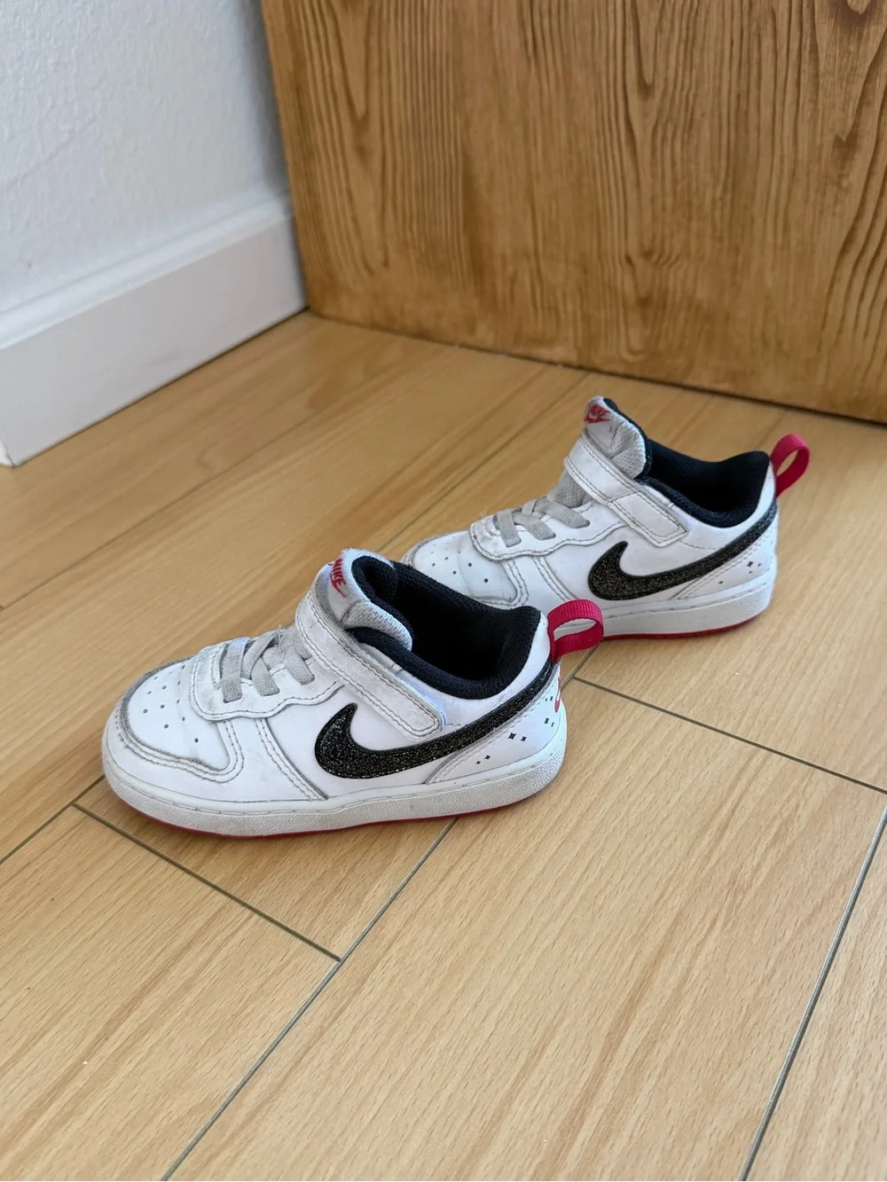 Nike Court Borough with Glitter Swoosh Size 8C
